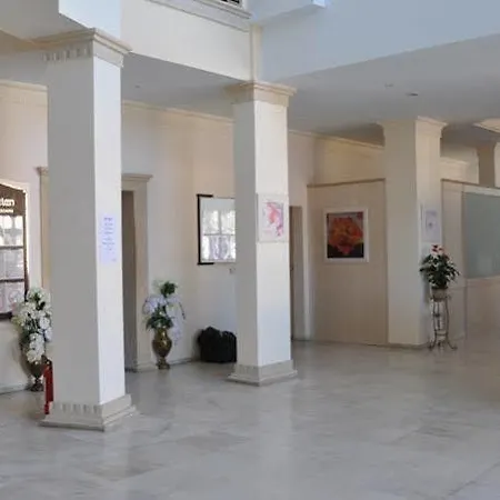 Selen Aparthotel
