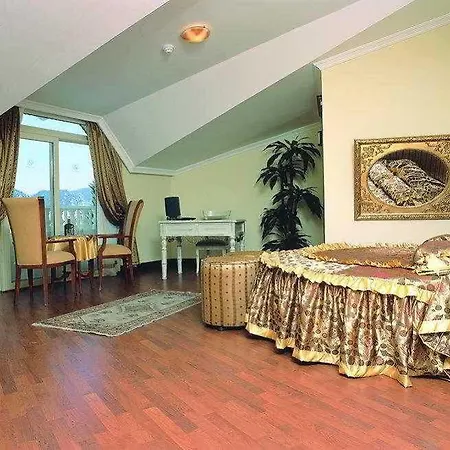 Selen Aparthotel Icmeler